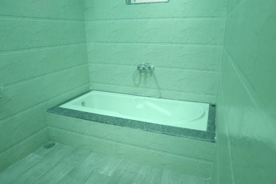 Luxurious bathtub - weekend getaway cottage Nashik